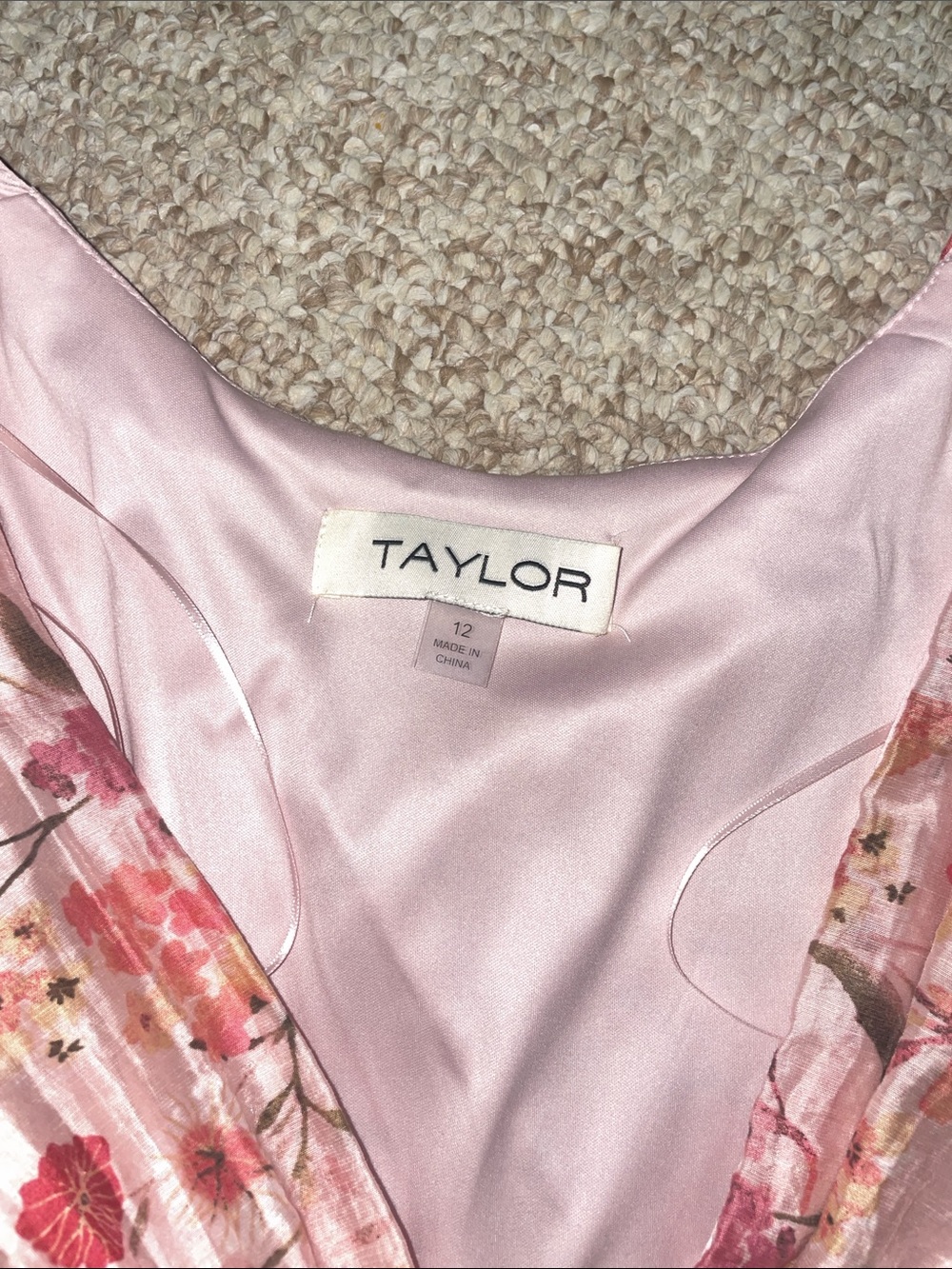 Taylor Pink Floral Maxi Dress with Puff Sleeves - Picture 3 of 7